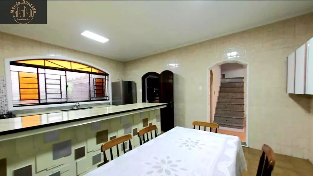 Sobrado à venda com 4 quartos, 238m² - Foto 5