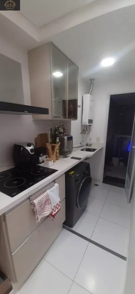 Apartamento à venda com 2 quartos, 63m² - Foto 3