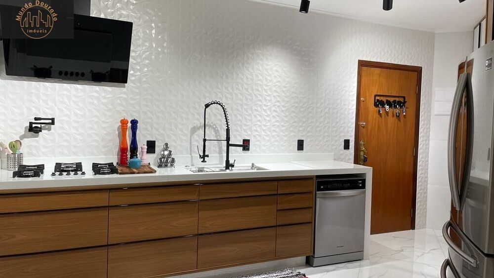 Apartamento, 3 quartos, 204 m² - Foto 2