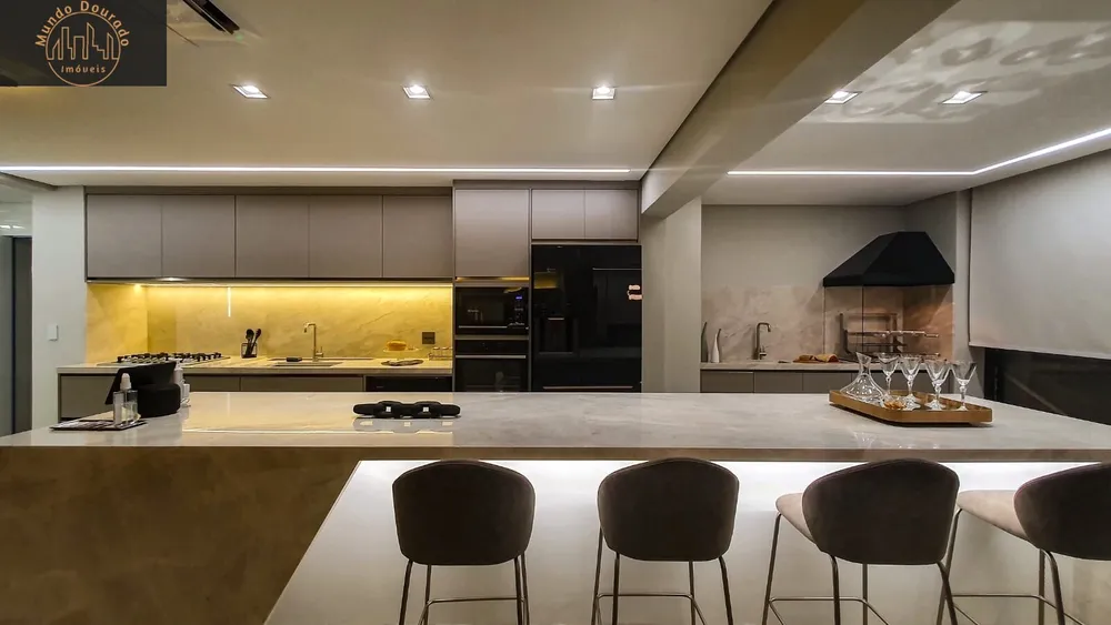 Apartamento, 4 quartos, 177 m² - Foto 1