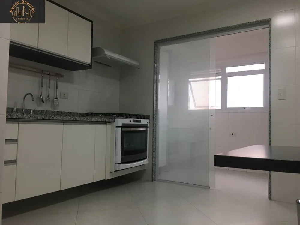 Apartamento, 3 quartos, 130 m² - Foto 2
