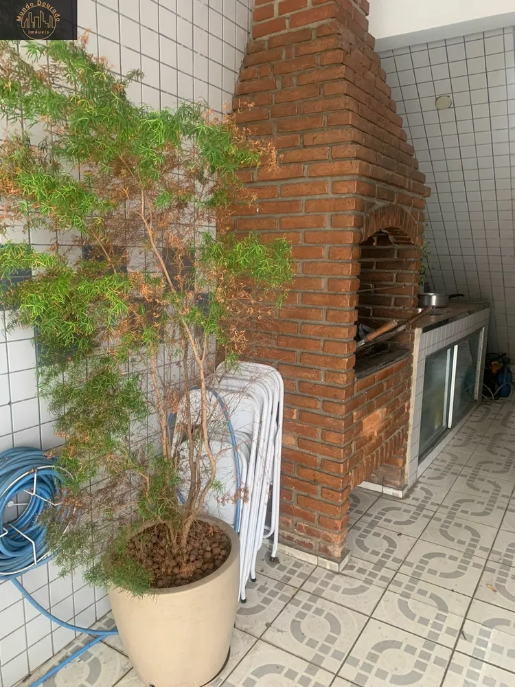 Sobrado, 3 quartos, 238 m² - Foto 2