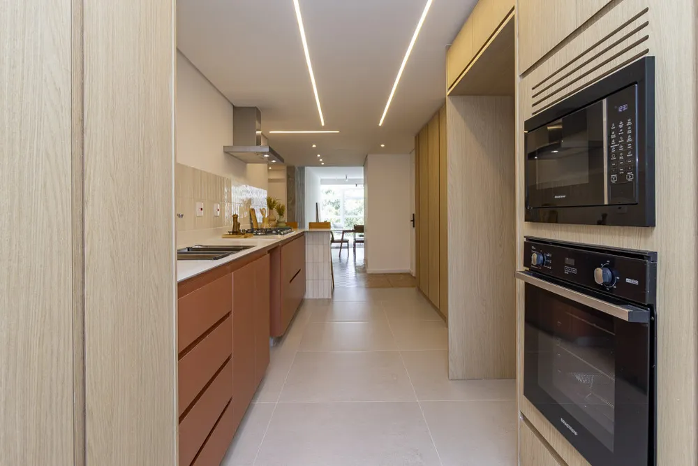 Apartamento, 3 quartos, 141 m² - Foto 2