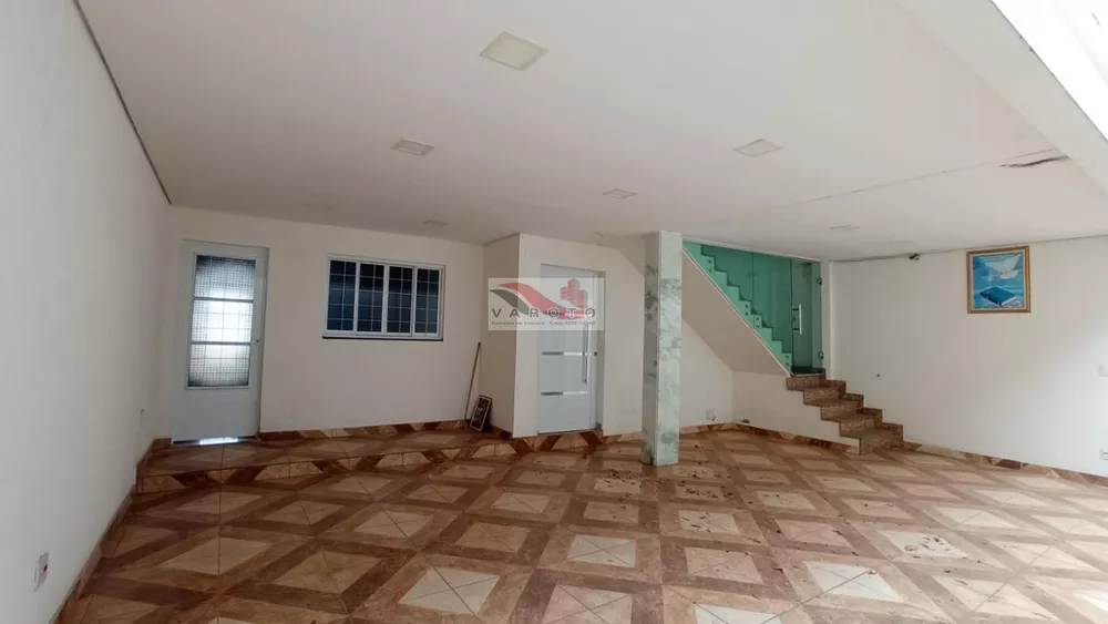 Casa à venda com 4 quartos, 80m² - Foto 4