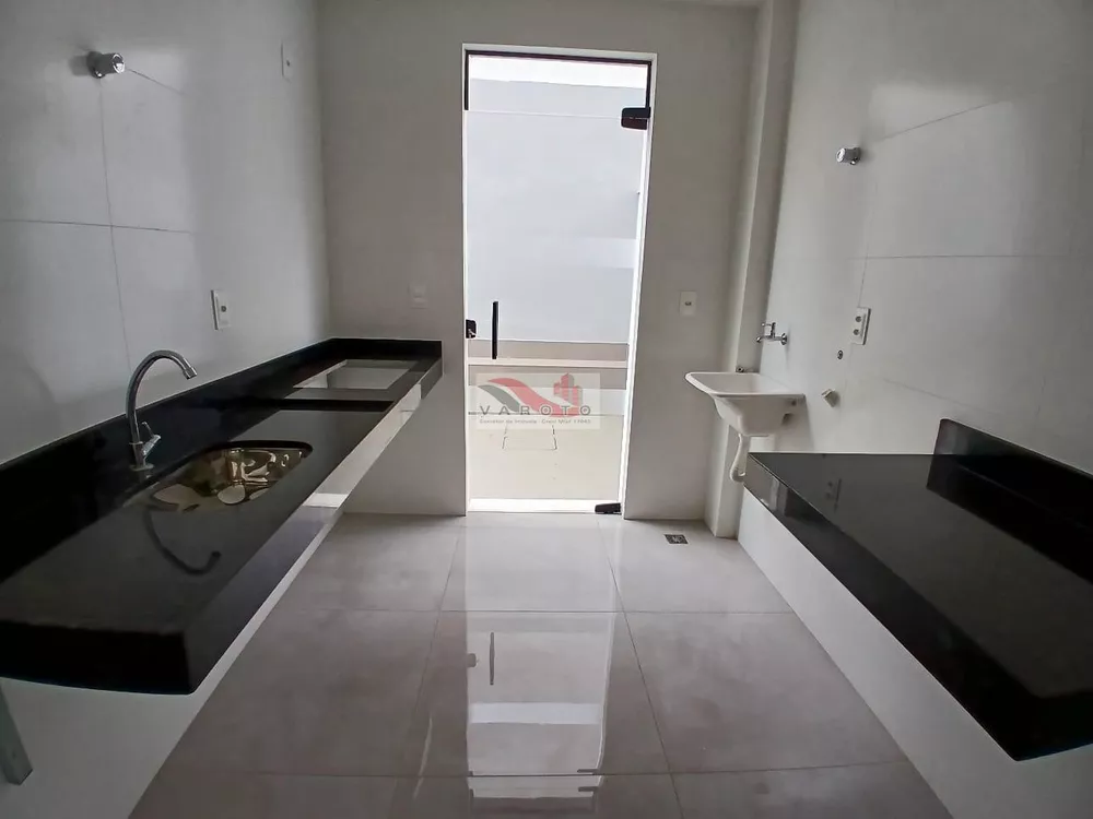 Apartamento, 2 quartos, 61 m² - Foto 2