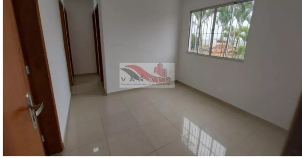 Apartamento à venda com 3 quartos, 80m² - Foto 4