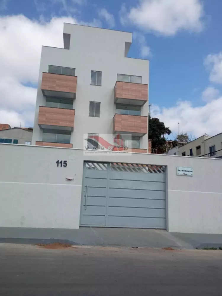 Apartamento à venda com 3 quartos, 77m² - Foto 2