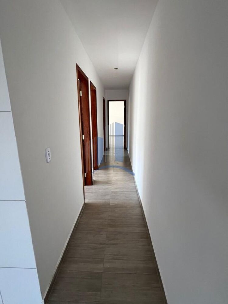Casa para alugar com 3 quartos, 60m² - Foto 4