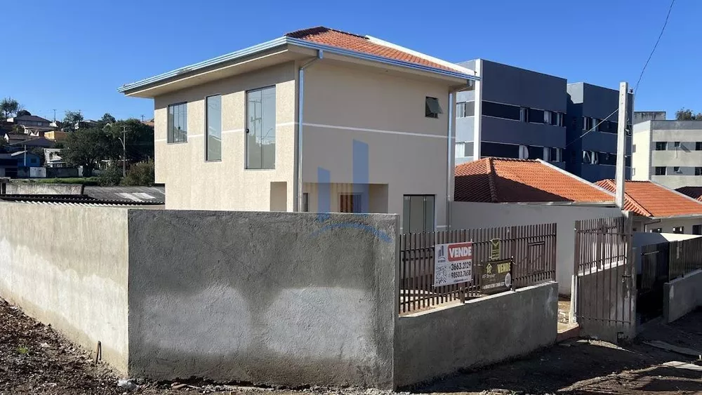 Sobrado à venda com 3 quartos, 90m² - Foto 1