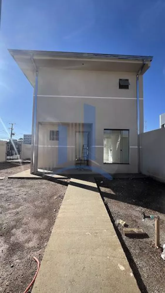 Sobrado à venda com 3 quartos, 90m² - Foto 3