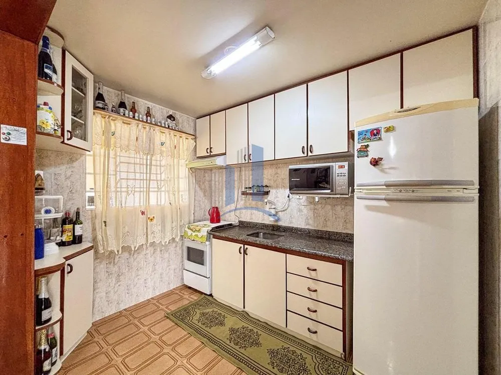 Casa, 3 quartos, 180 m² - Foto 2