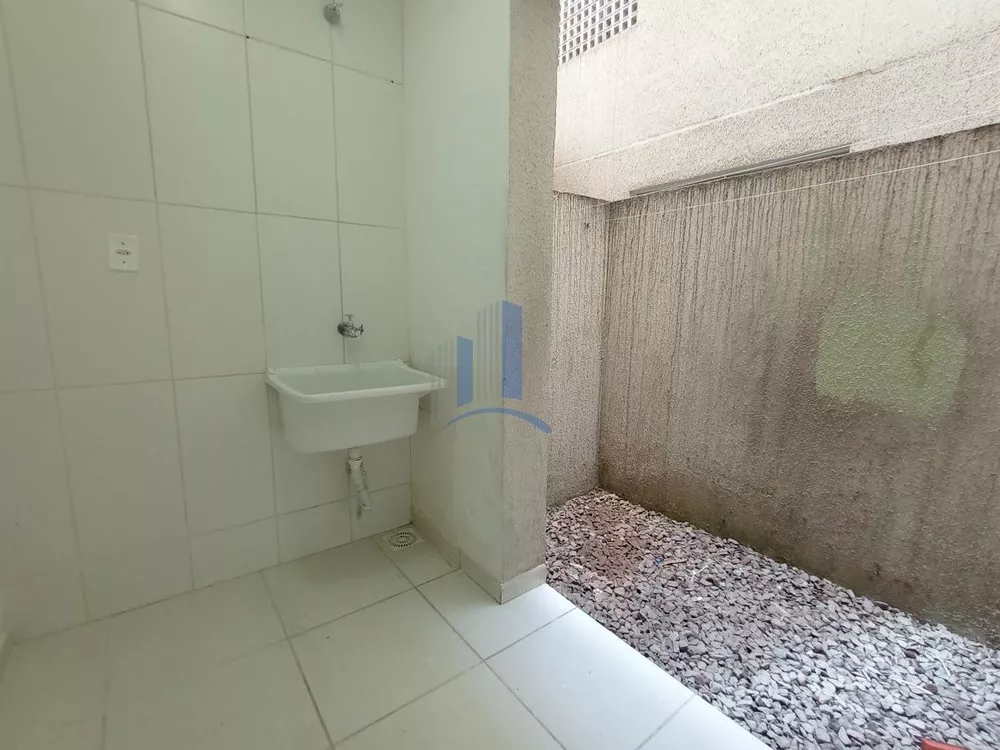 Apartamento à venda com 2 quartos, 45m² - Foto 12