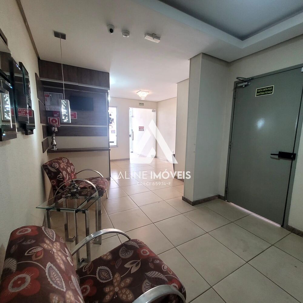 Apartamento para alugar com 2 quartos, 110m² - Foto 9