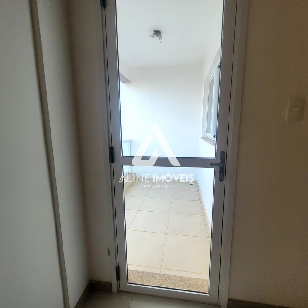 Apartamento para alugar com 2 quartos, 110m² - Foto 4