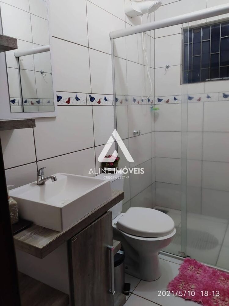 Casa à venda com 2 quartos, 60m² - Foto 5