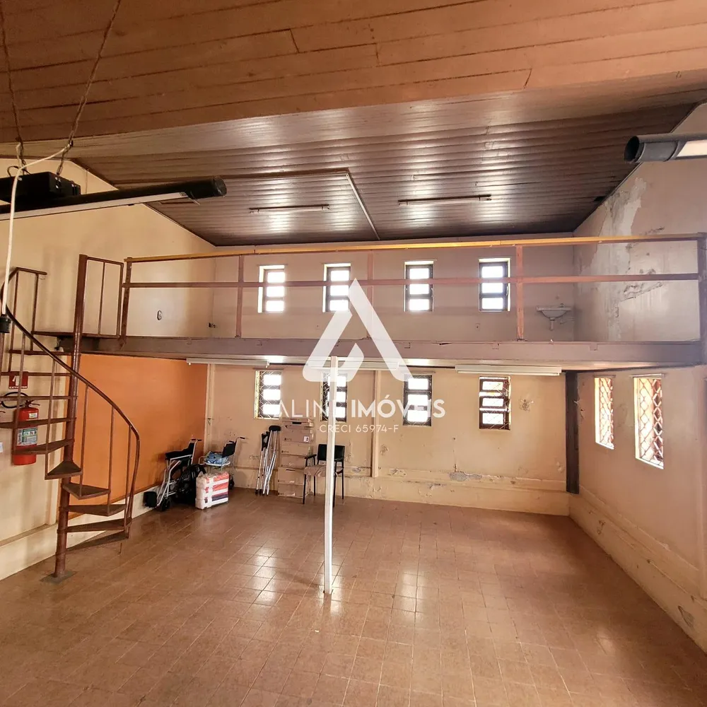 Casa, 3 quartos, 244 m² - Foto 30