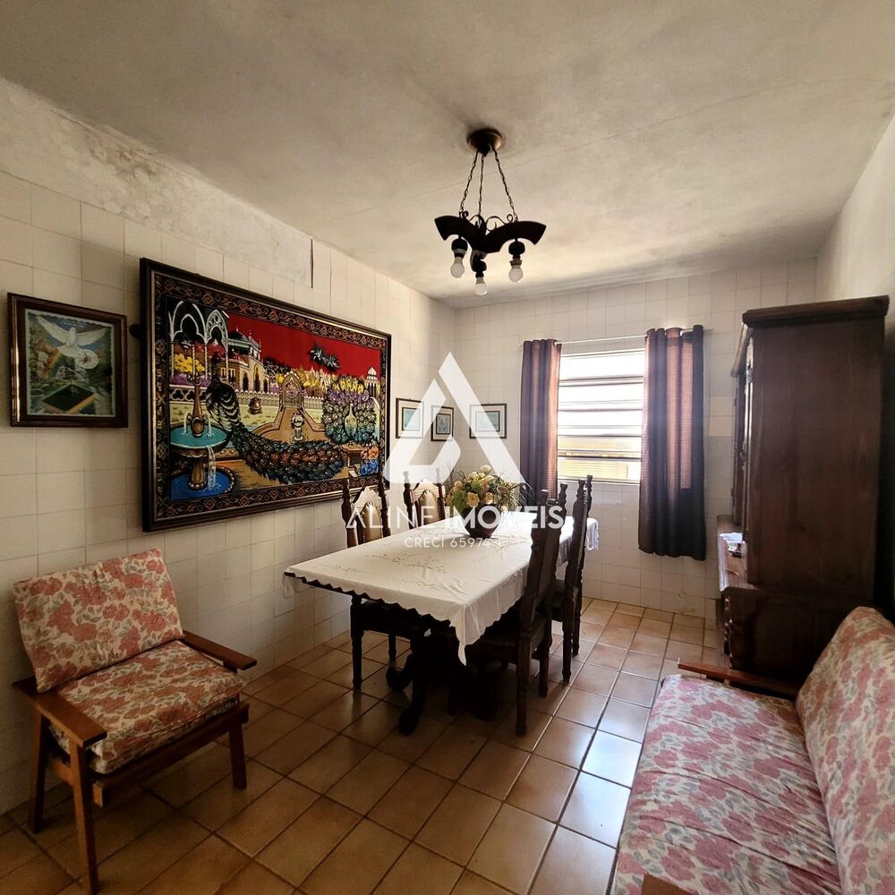 Casa à venda com 3 quartos, 244m² - Foto 18