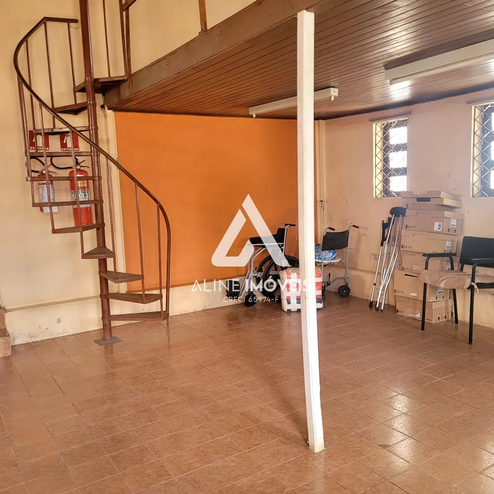 Casa, 3 quartos, 244 m² - Foto 31