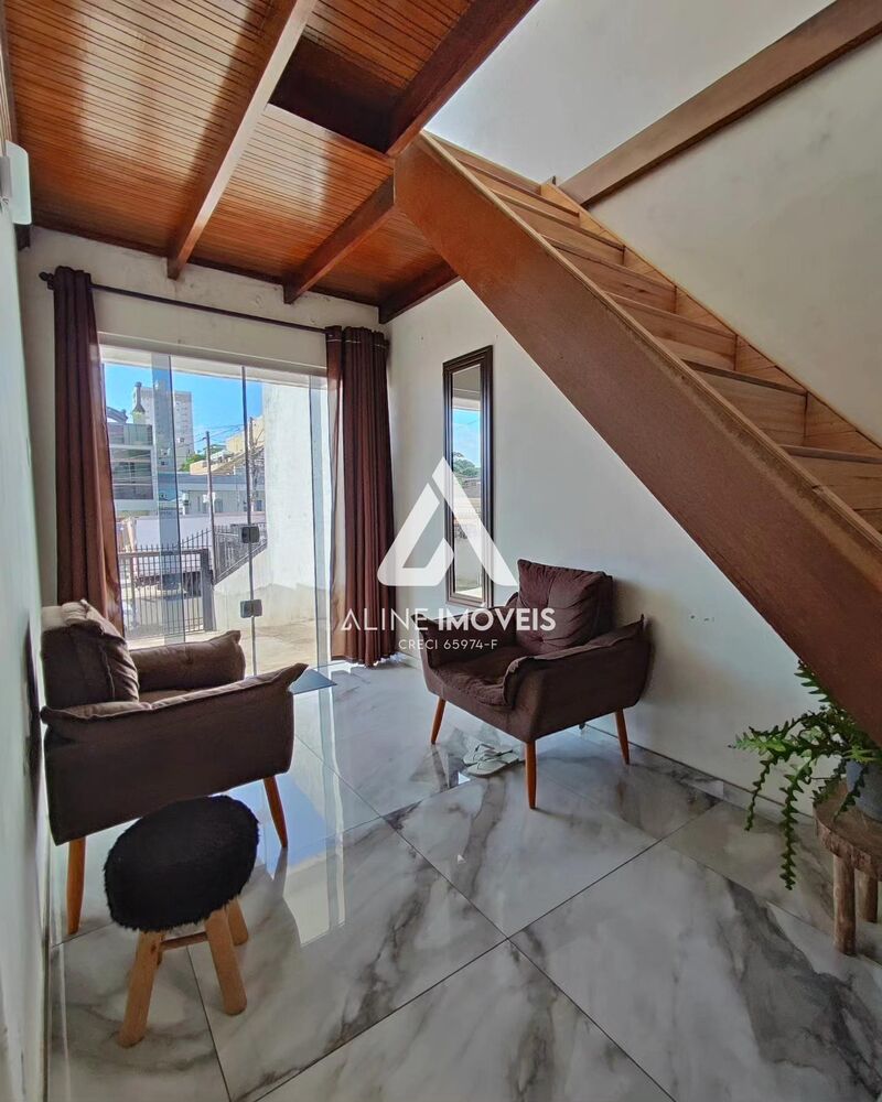 Casa à venda com 2 quartos, 140m² - Foto 12