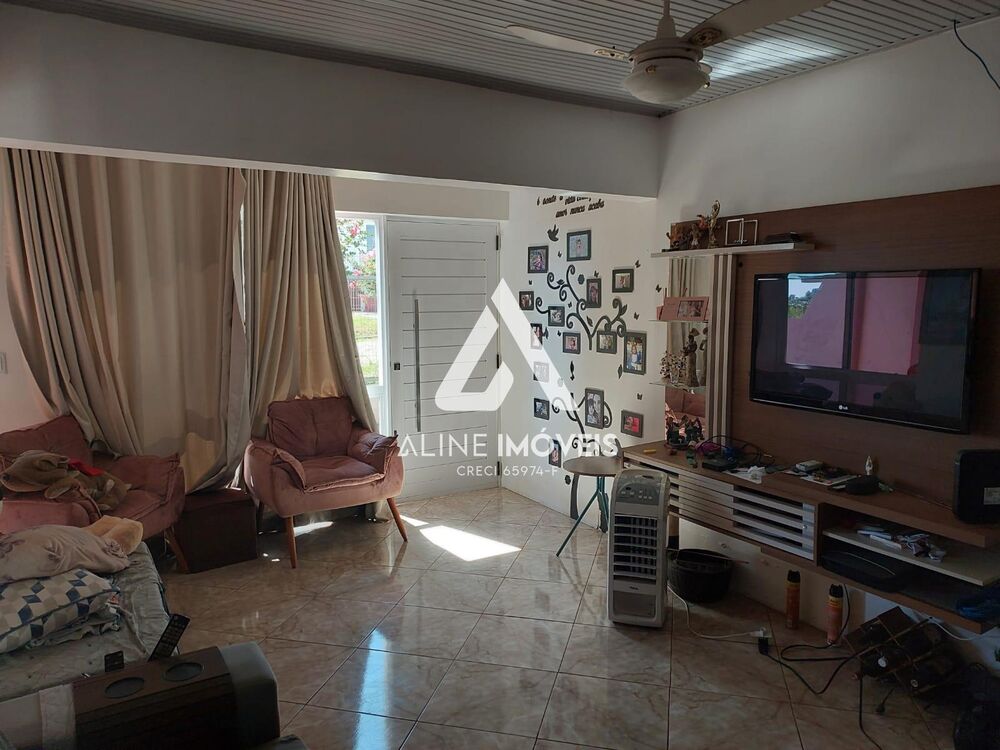 Casa à venda com 3 quartos, 123m² - Foto 4