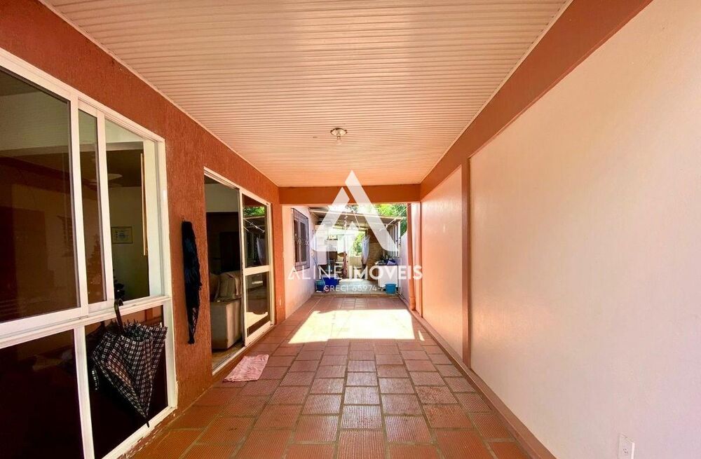 Casa à venda com 3 quartos, 123m² - Foto 5