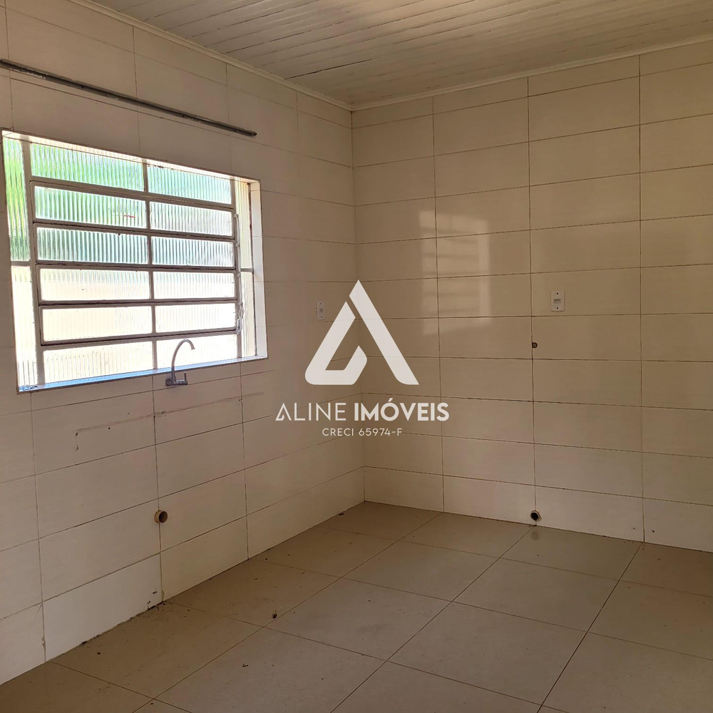 Casa à venda com 2 quartos, 110m² - Foto 3