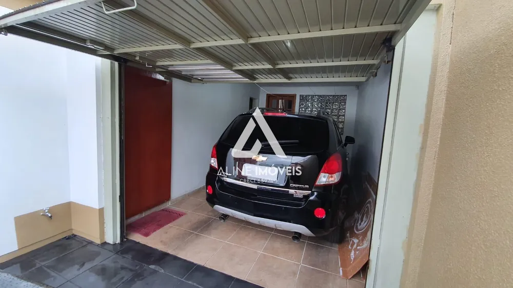 Casa, 3 quartos, 200 m² - Foto 2