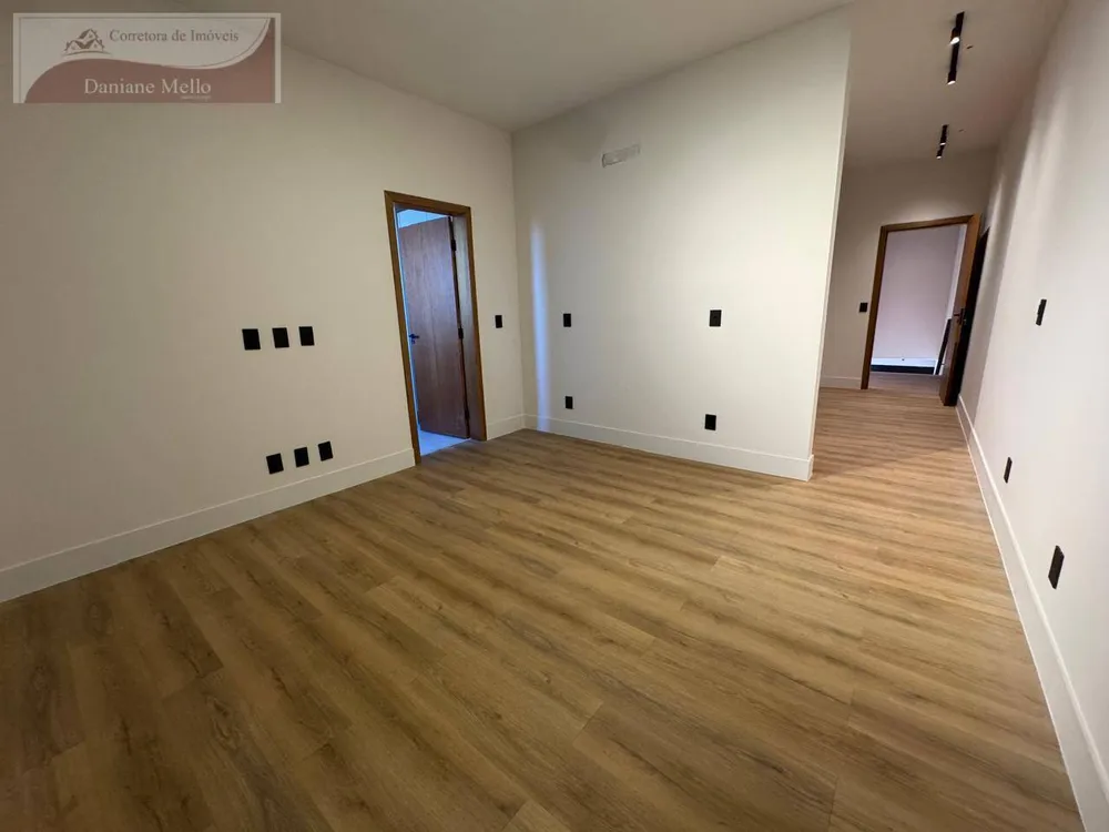 Casa, 3 quartos, 211 m² - Foto 9
