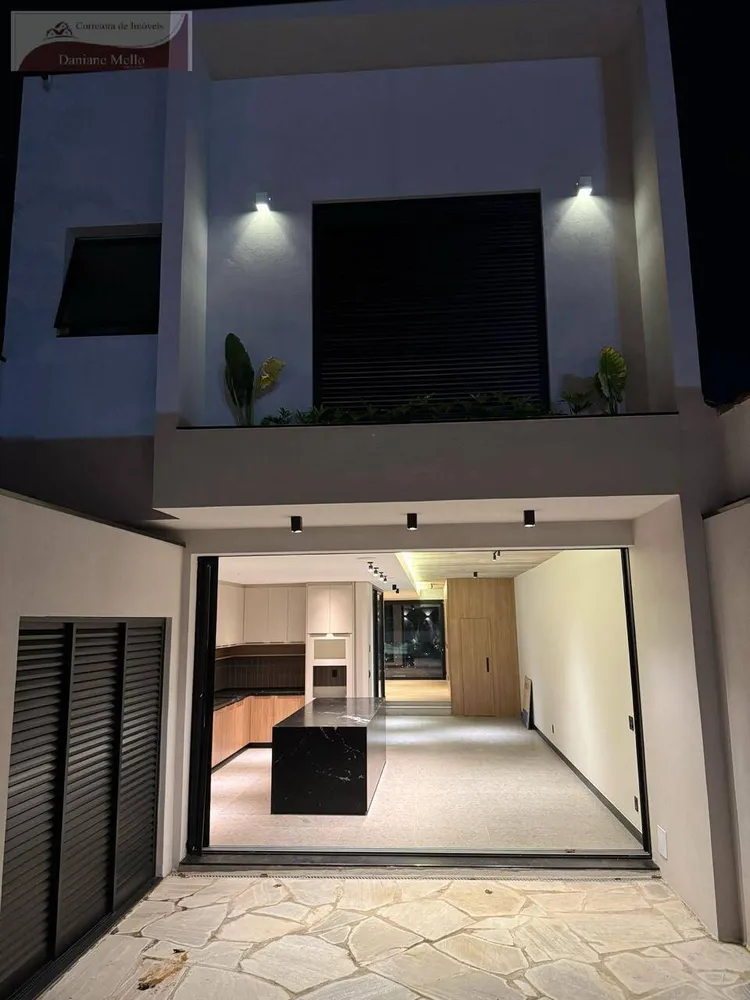 Casa, 3 quartos, 211 m² - Foto 3