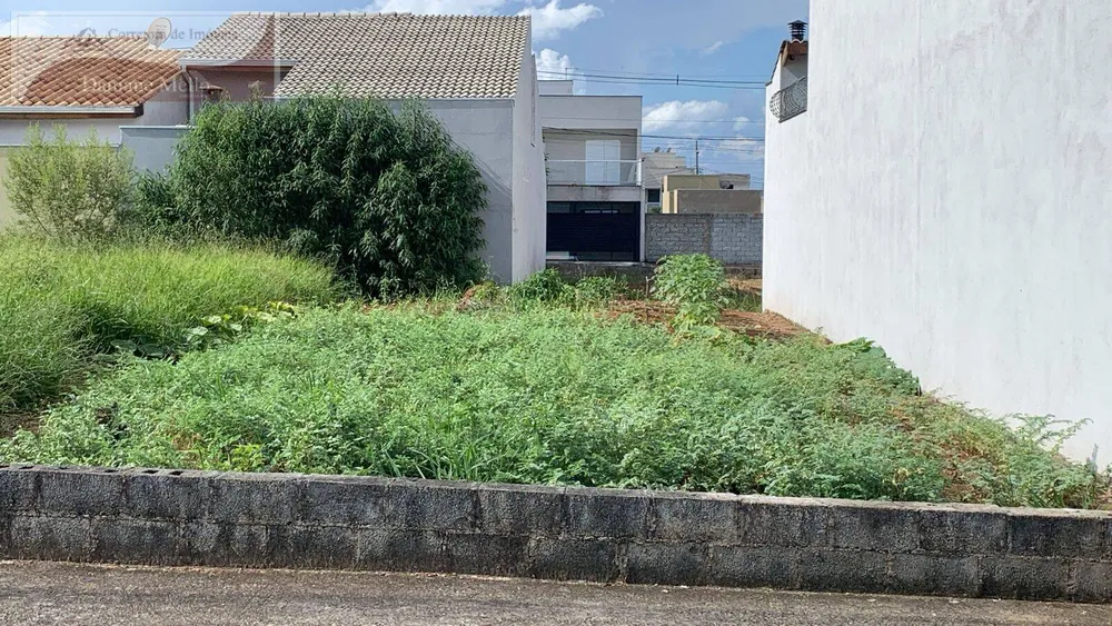 Terreno, 140 m² - Foto 1