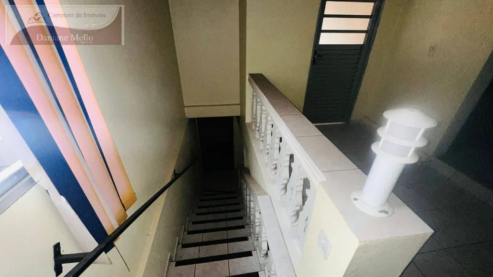 Casa, 3 quartos, 201 m² - Foto 3
