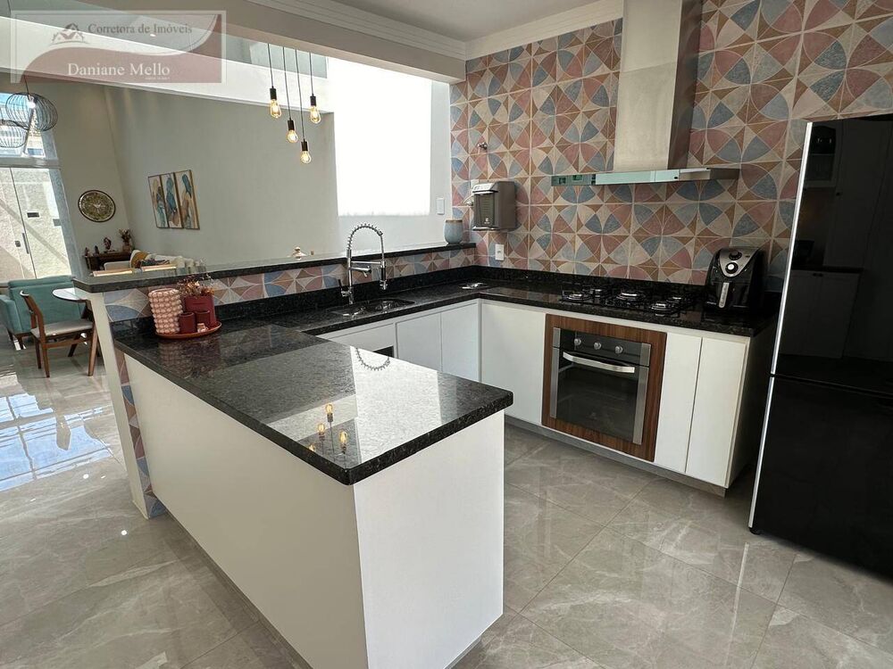 Casa, 3 quartos, 166 m² - Foto 3