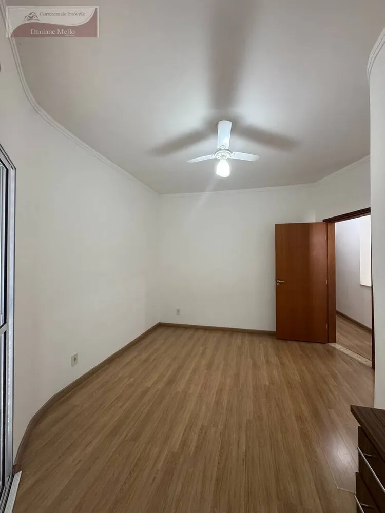 Casa, 3 quartos, 200 m² - Foto 8