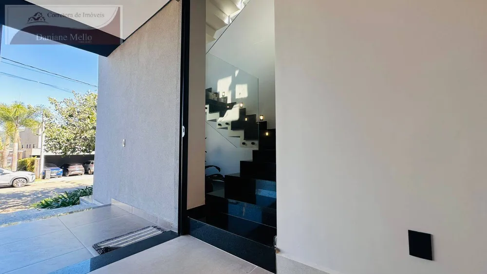 Casa, 3 quartos, 318 m² - Foto 2