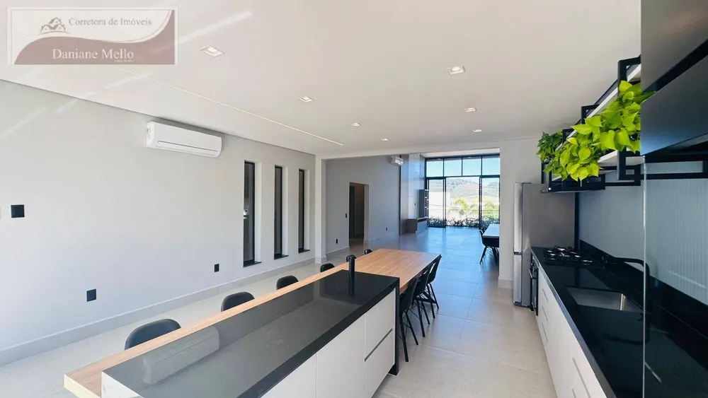 Casa, 3 quartos, 318 m² - Foto 4