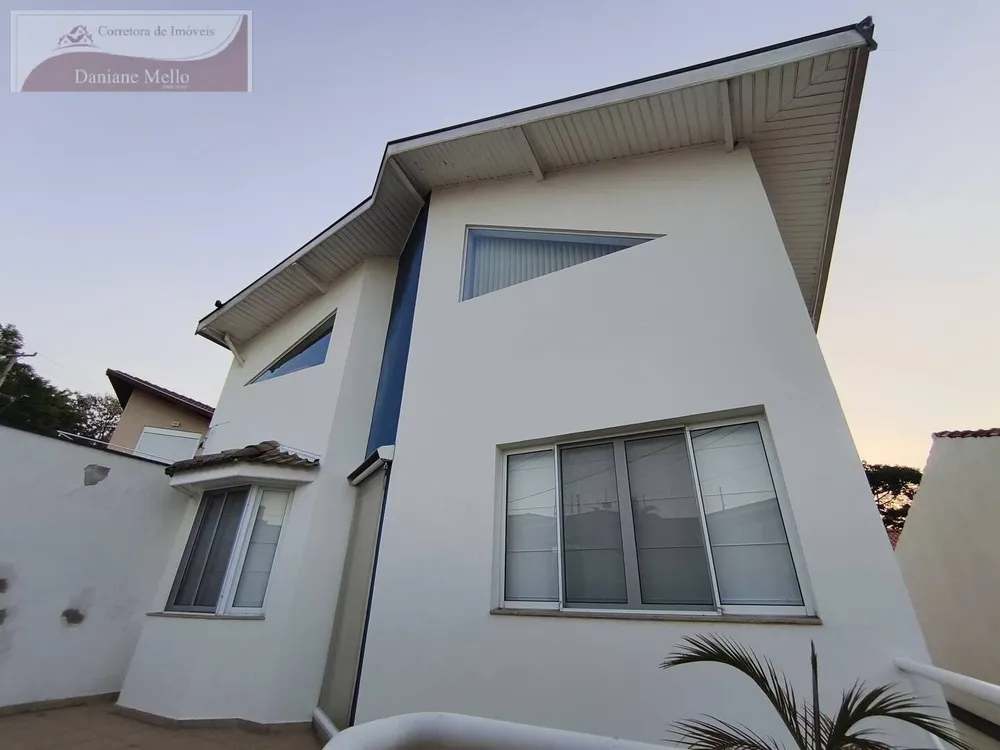 Casa, 4 quartos, 312 m² - Foto 1