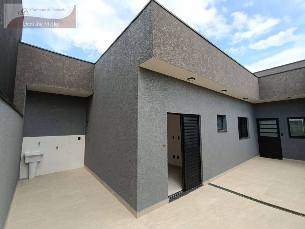 Casa à venda com 2 quartos, 70m² - Foto 7
