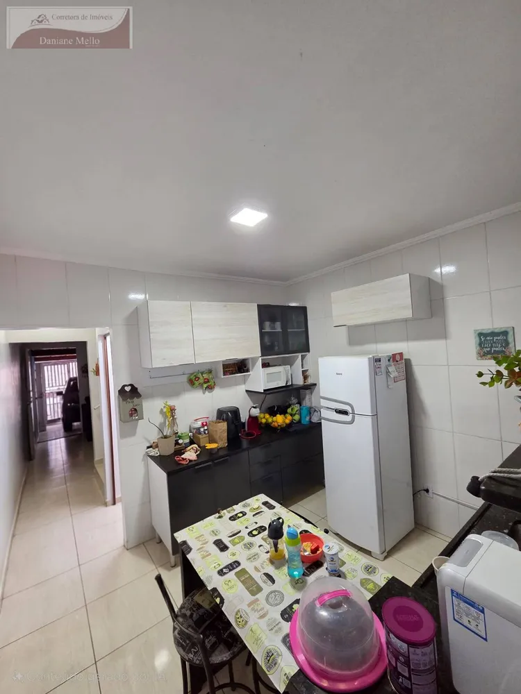Casa, 2 quartos, 64 m² - Foto 1