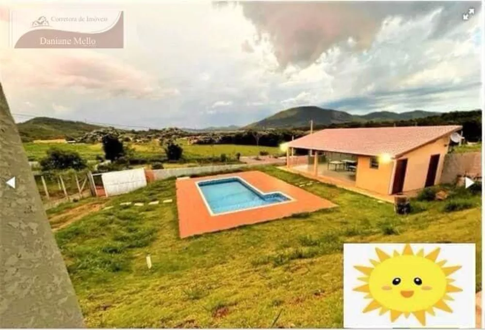 Fazenda à venda com 3 quartos, 1000m² - Foto 1