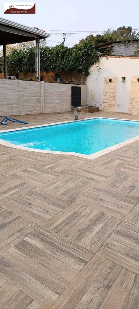 Chácara, 3 quartos, 1000 m² - Foto 1