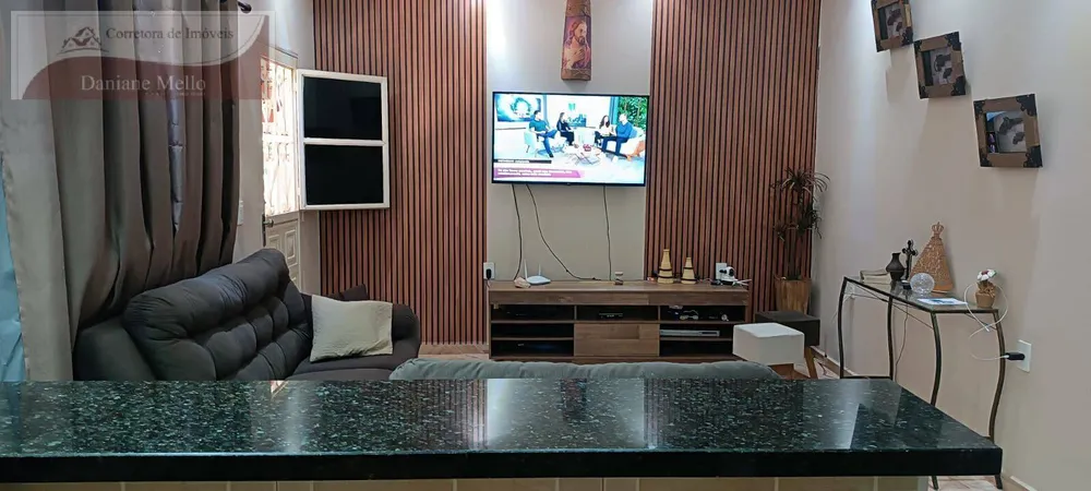 Chácara, 3 quartos, 1000 m² - Foto 1