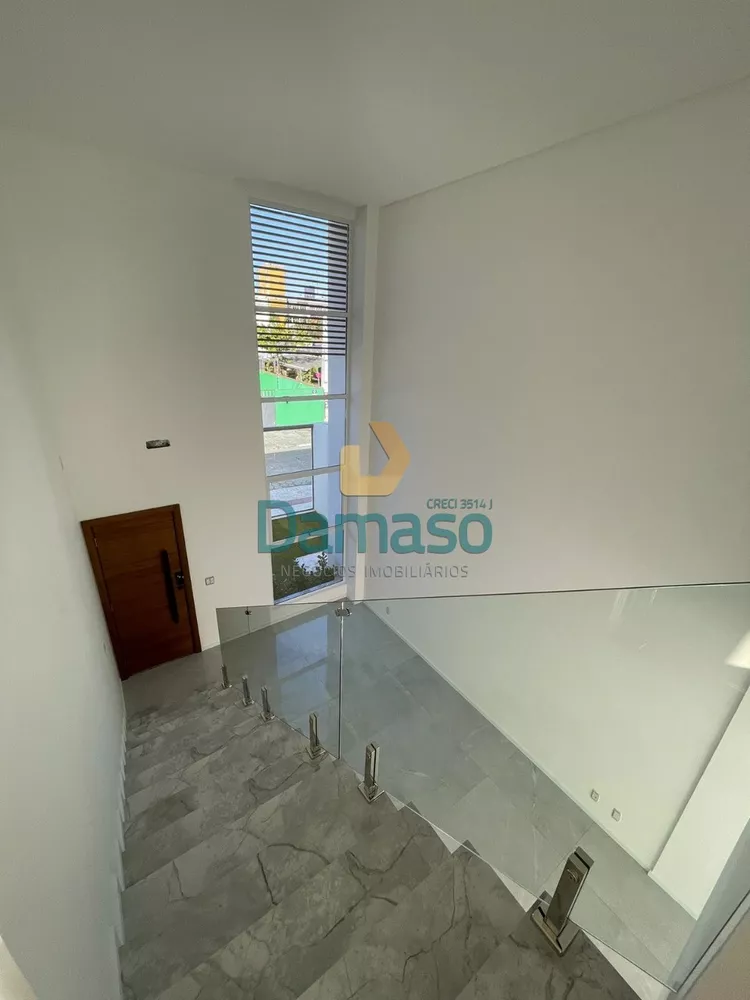 Casa, 3 quartos, 163 m² - Foto 2