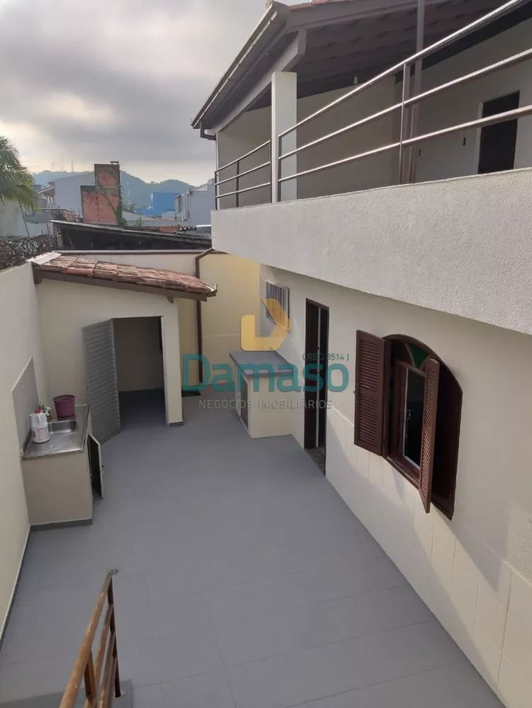 Casa, 3 quartos, 140 m² - Foto 13