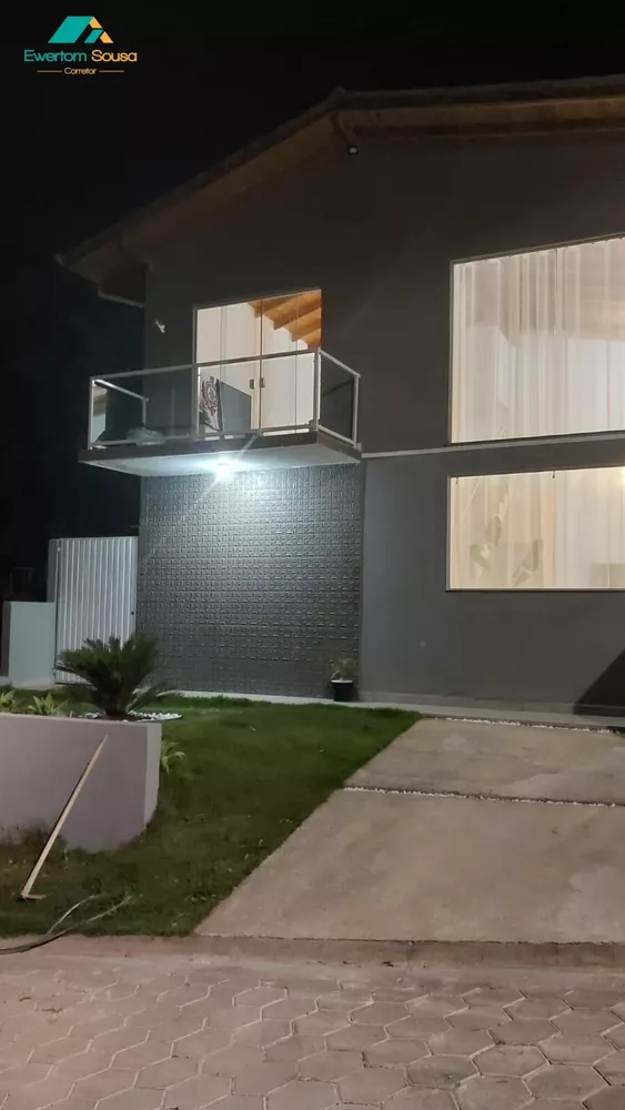 Casa de Condomínio à venda com 2 quartos, 116m² - Foto 1