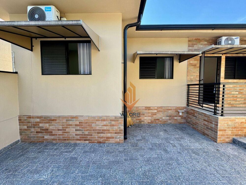 Casa, 3 quartos, 98 m² - Foto 3