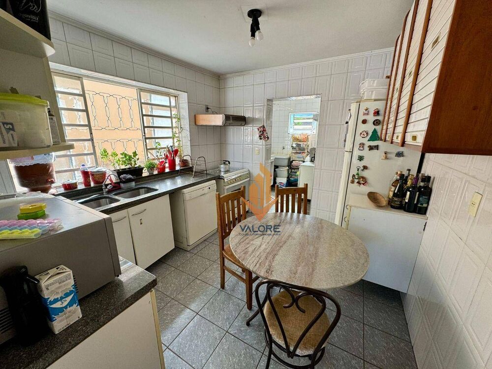 Casa, 3 quartos, 166 m² - Foto 3