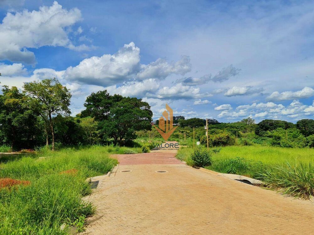 Loteamento e Condomínio, 1000 m² - Foto 3