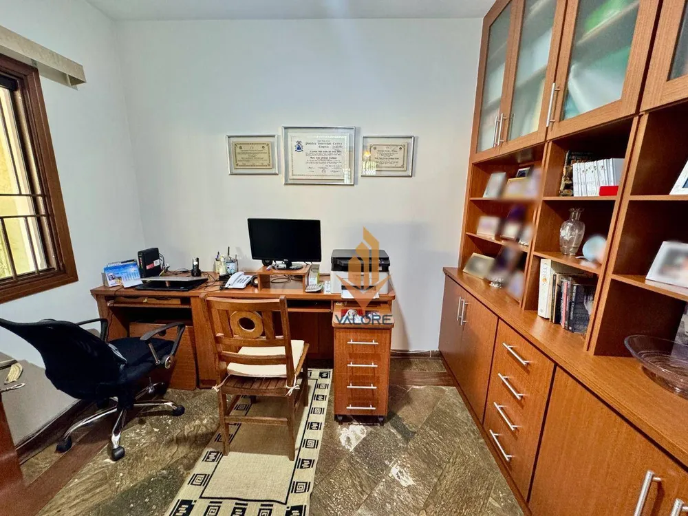 Casa, 3 quartos, 238 m² - Foto 2