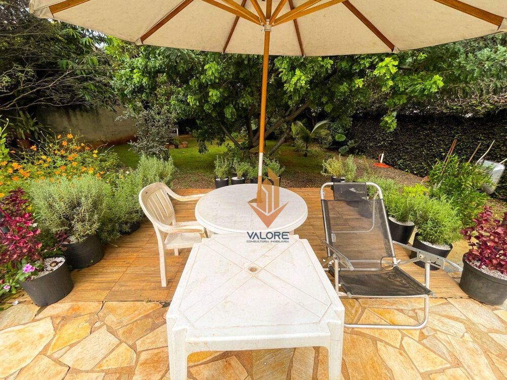 Casa, 4 quartos, 239 m² - Foto 3