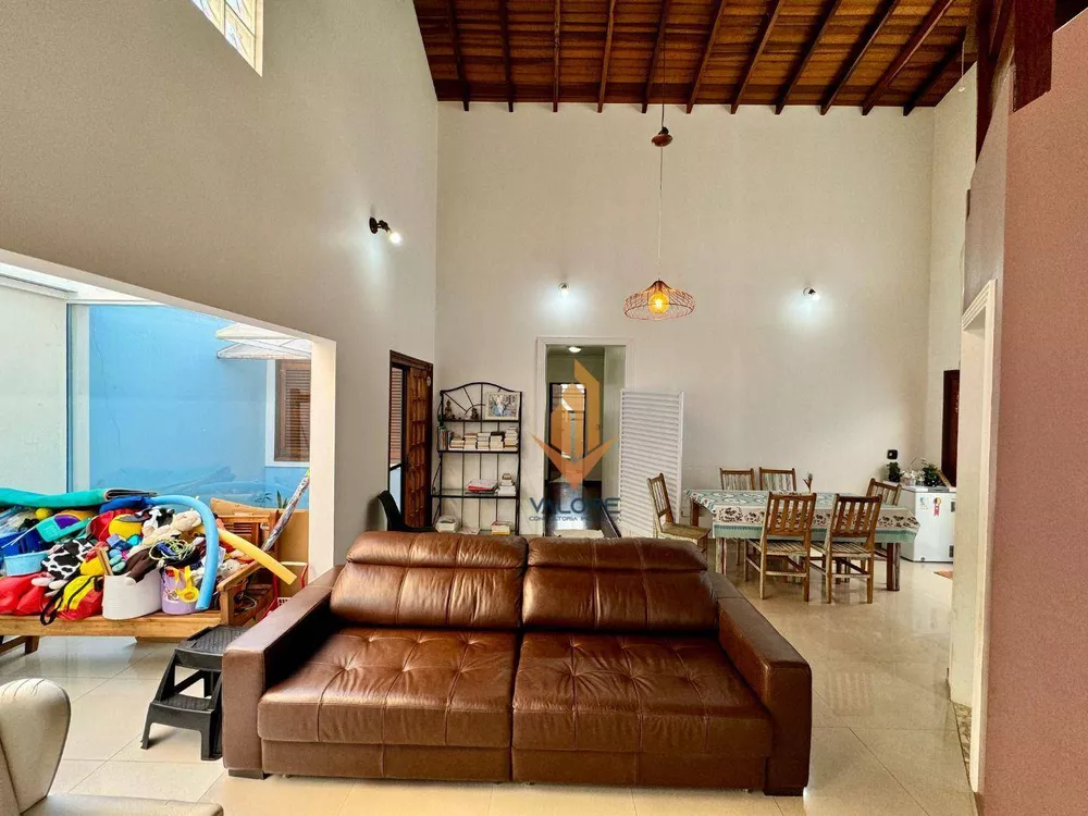 Casa, 4 quartos, 165 m² - Foto 8